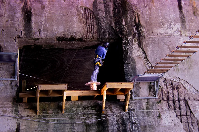 Par-delà le béton